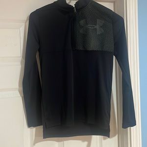 Under Armour Heat Gear, 1/4 Zip, Loose Fit, YLG, Black